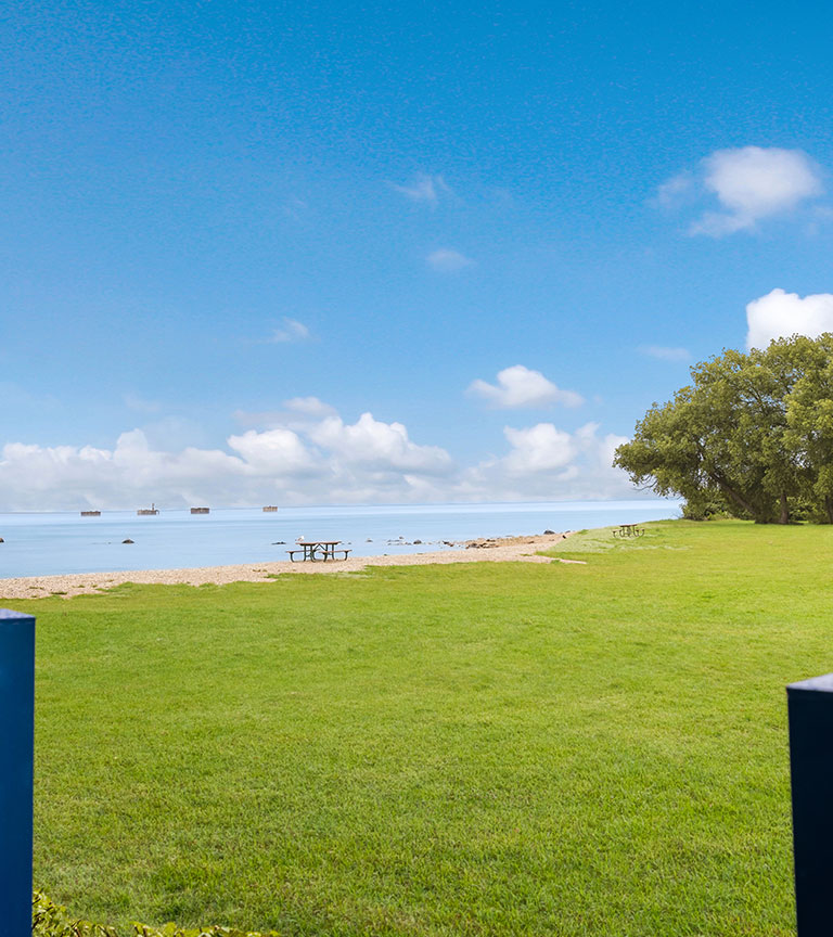 Welcome to Harbour Pointe Lakefront Welcome to Harbour Pointe Lakefront